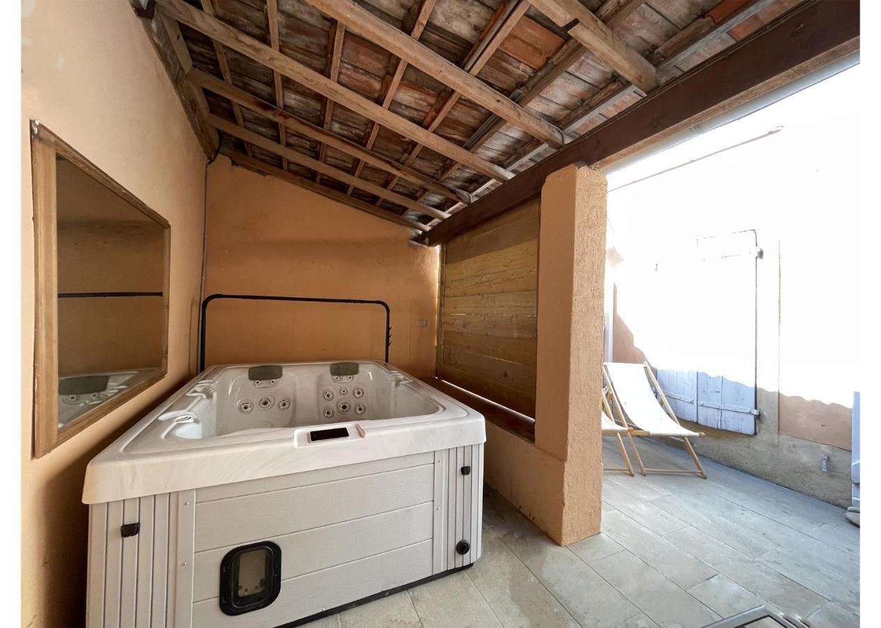דירות קרקסון Patio, Jacuzzi Professionnel, Table De Massage, Climatise, Le Cocon De Pedro מראה חיצוני תמונה
