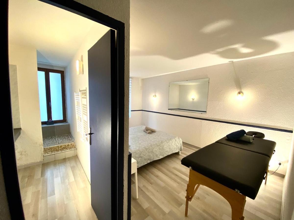 דירות קרקסון Patio, Jacuzzi Professionnel, Table De Massage, Climatise, Le Cocon De Pedro מראה חיצוני תמונה